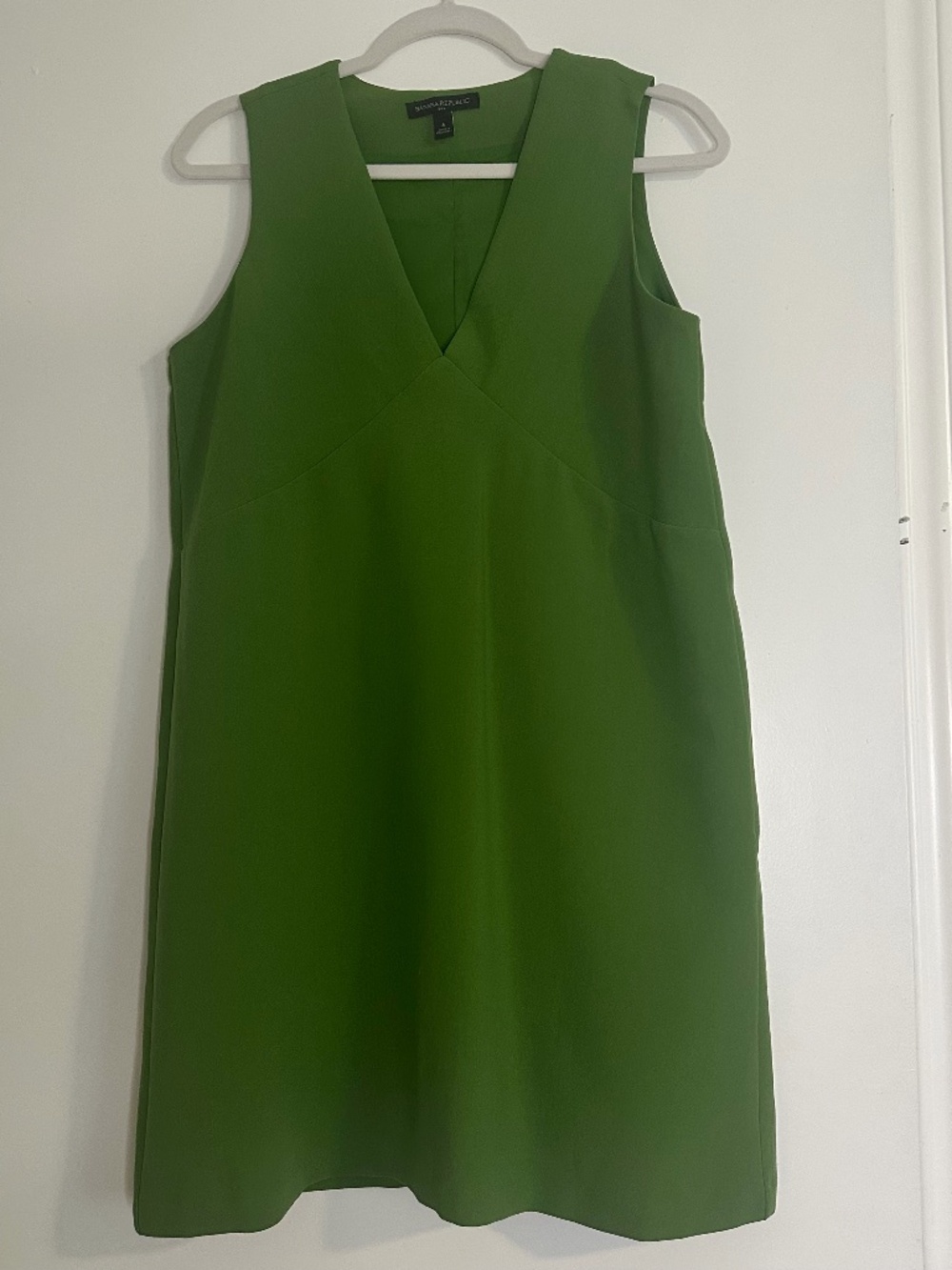 Womens Size 6 Green Banana Republic Dress
